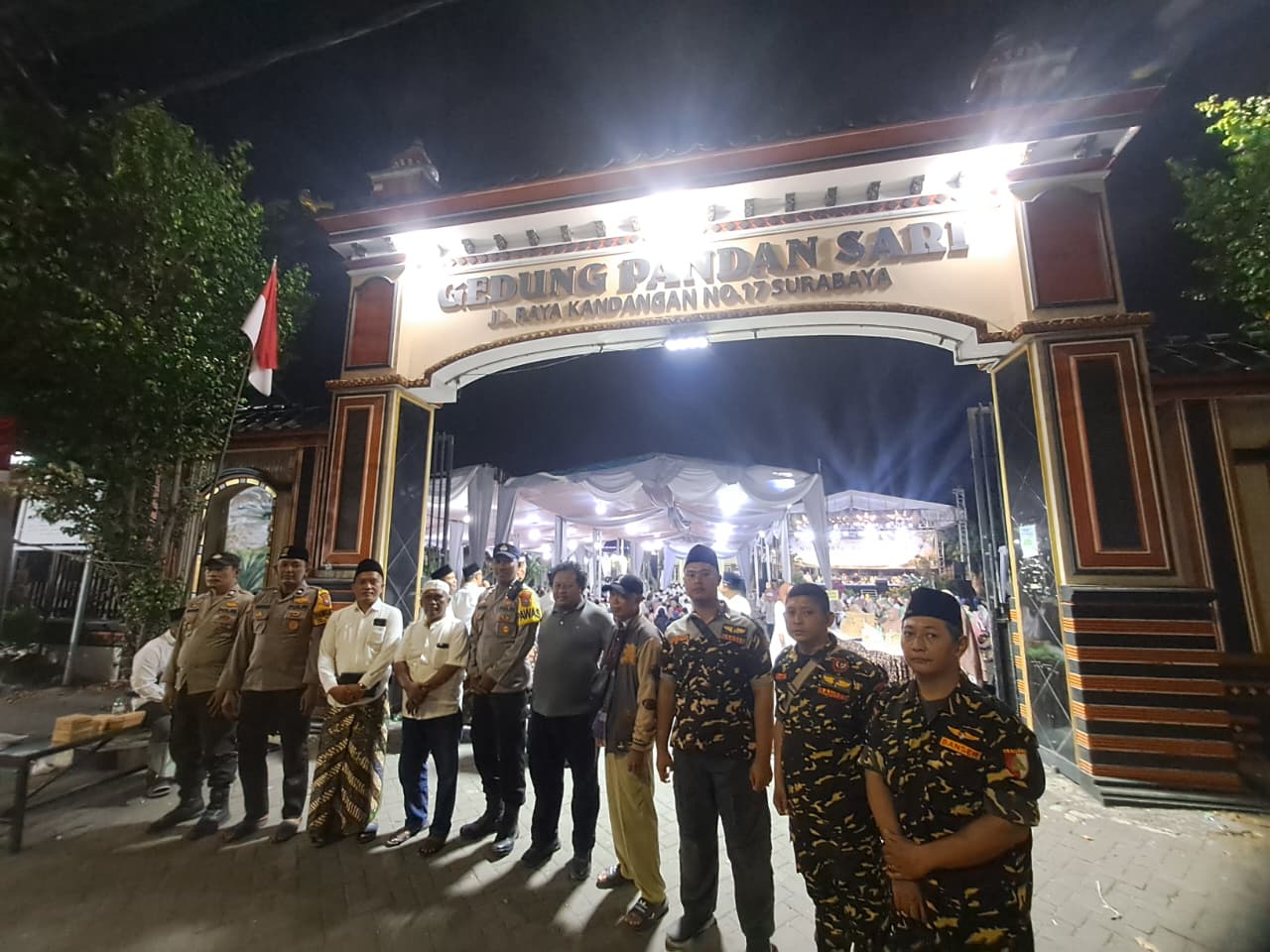 Warga RW 1 Kandangan Gelar Pengajian Umum dan Sedekah Bumi, Hadirkan Ribuan Jamaah